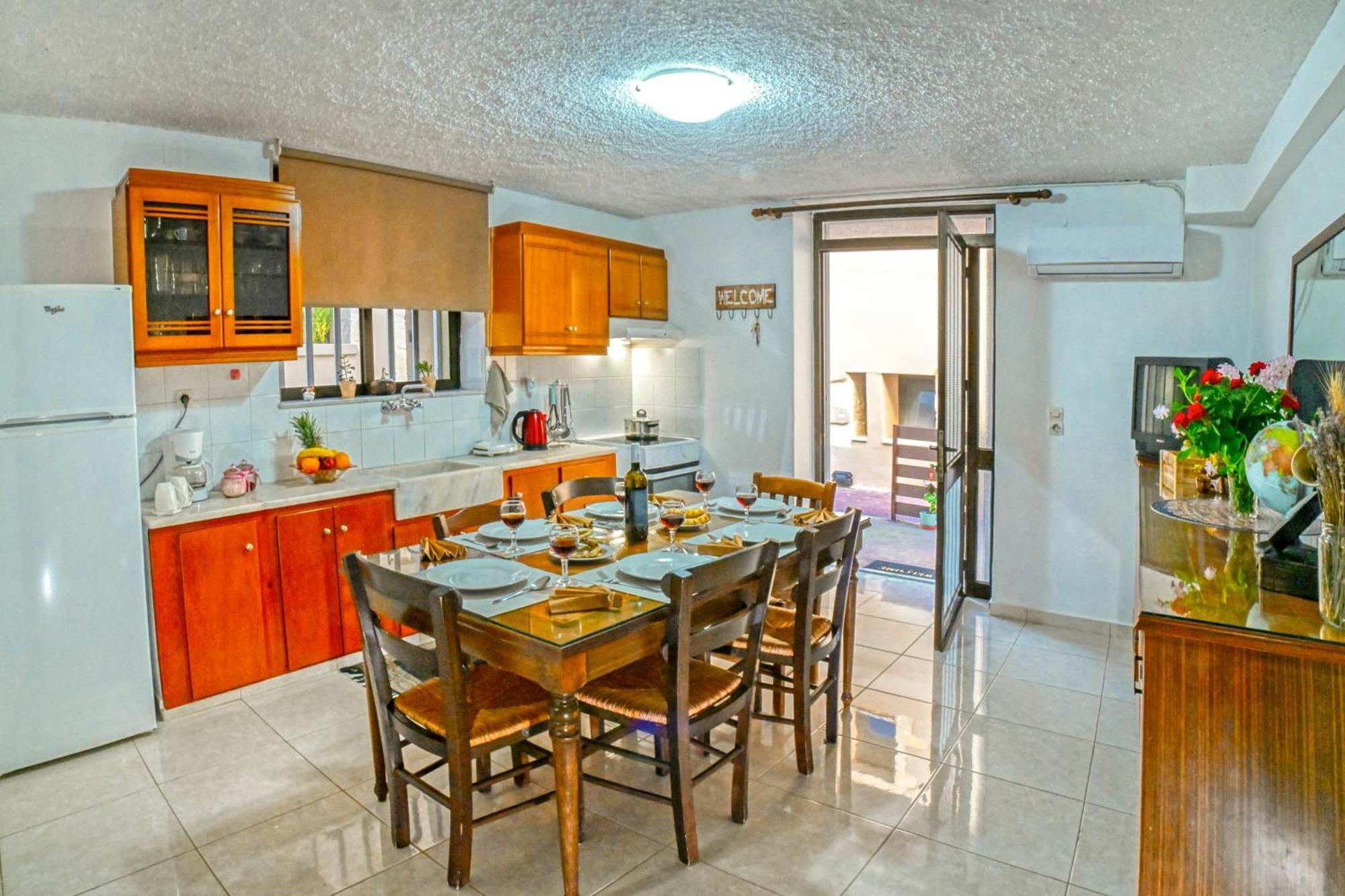 Kiki'S House Near Falassarna And Balos Platanos  Exterior photo